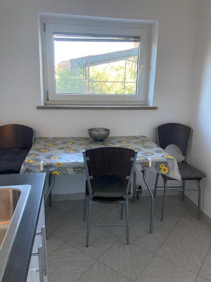 Apartma Mari Leilighet Lucija Eksteriør bilde
